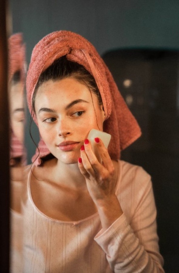 Žolelių ir taukų (tallow) muilo gabalėlis