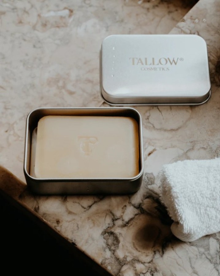 Žolelių ir taukų (tallow) muilo gabalėlis